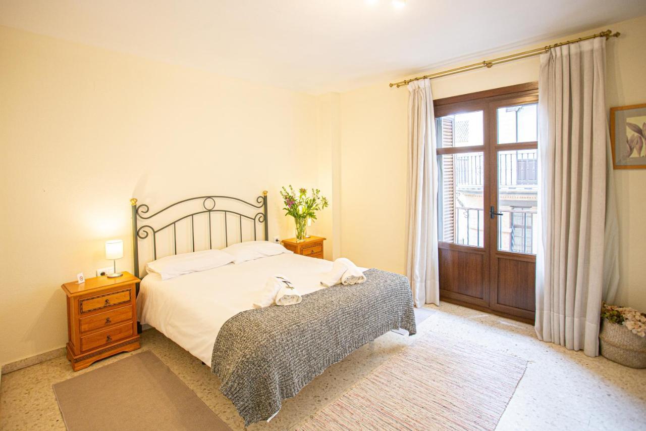 Ispal Apartment & Parking Seville Historic Center Vutse06601 Dış mekan fotoğraf