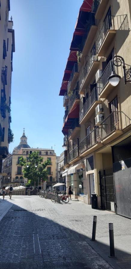 Ispal Apartment & Parking Seville Historic Center Vutse06601 Dış mekan fotoğraf